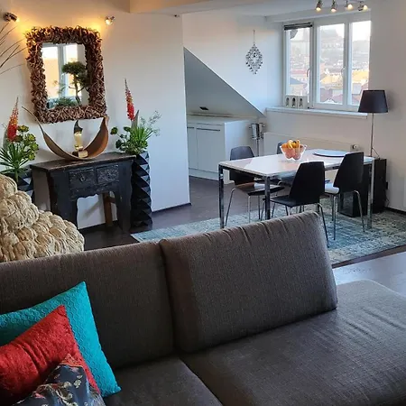 Luxury - Free Massages From Physiotherapists Apartment