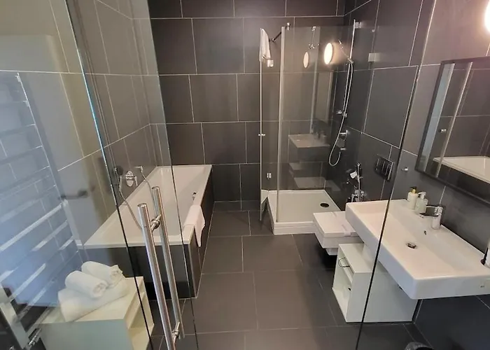 Apartment Luxury - Free Massages From Physiotherapists