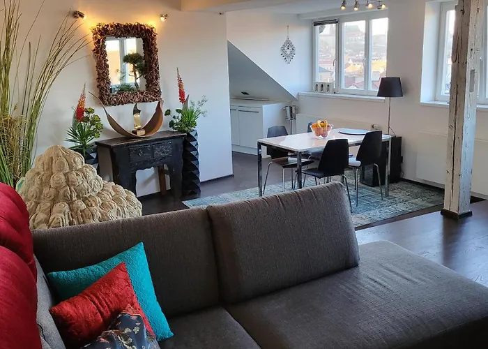 Luxury - Free Massages From Physiotherapists Apartment